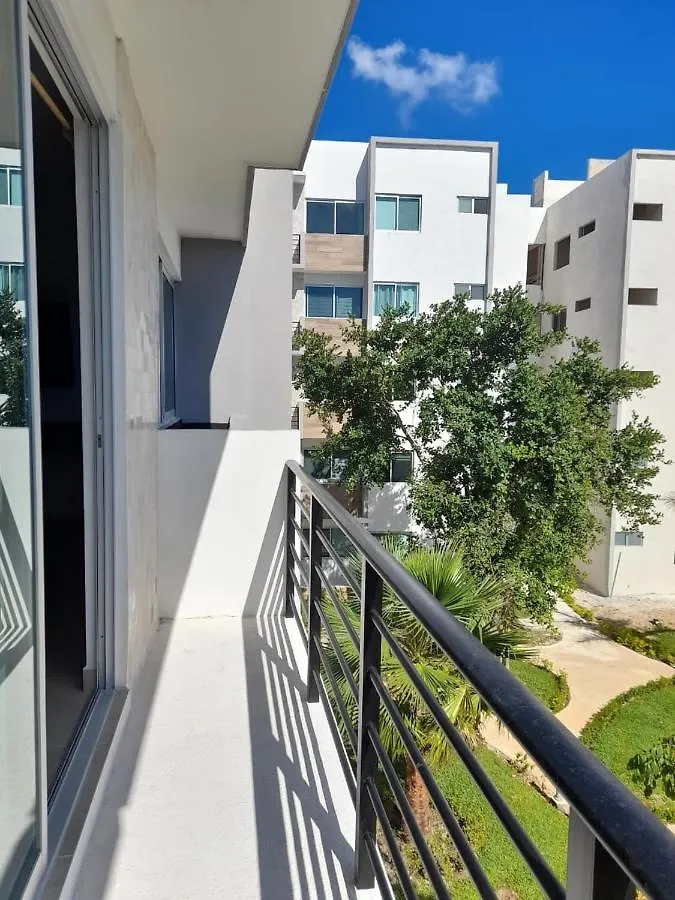 Beautiful Apartment Hoestel Punta Estrella! Playa del Carmen