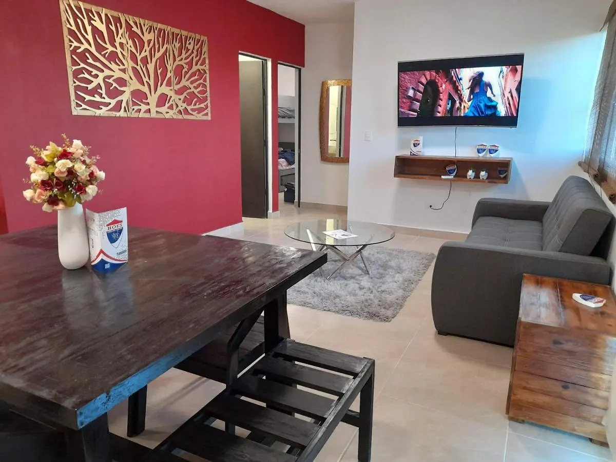 Beautiful Apartment Hoestel Punta Estrella! Playa del Carmen