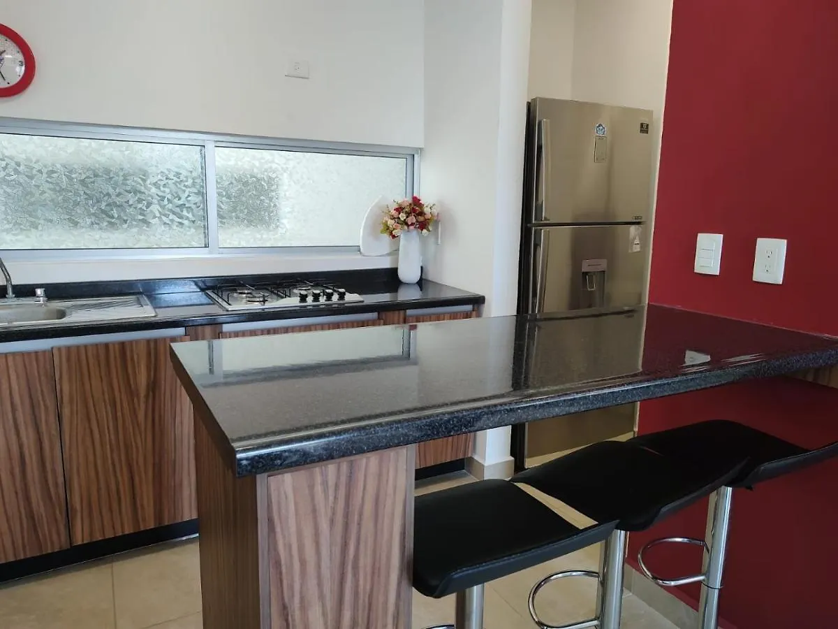 Beautiful Apartment Hoestel Punta Estrella! Playa del Carmen